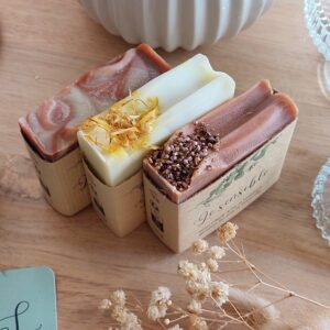 Sélection 3 savons de 100g : Essentiel Enchanteur Sensible